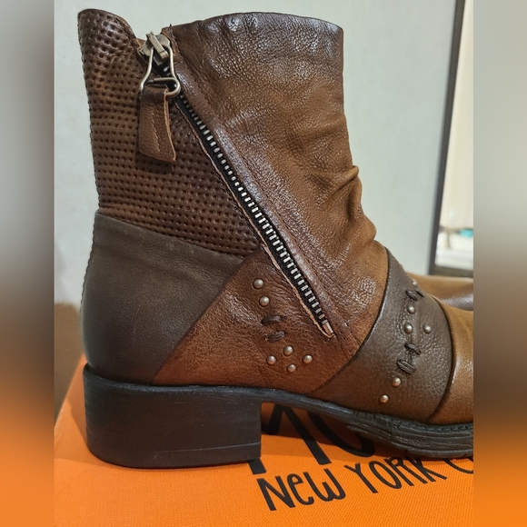 Miz Mooz Nanette Boot size 37 - Picture 5 of 7